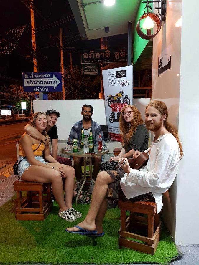 Bed Bike Hostel Чиангмай Экстерьер фото