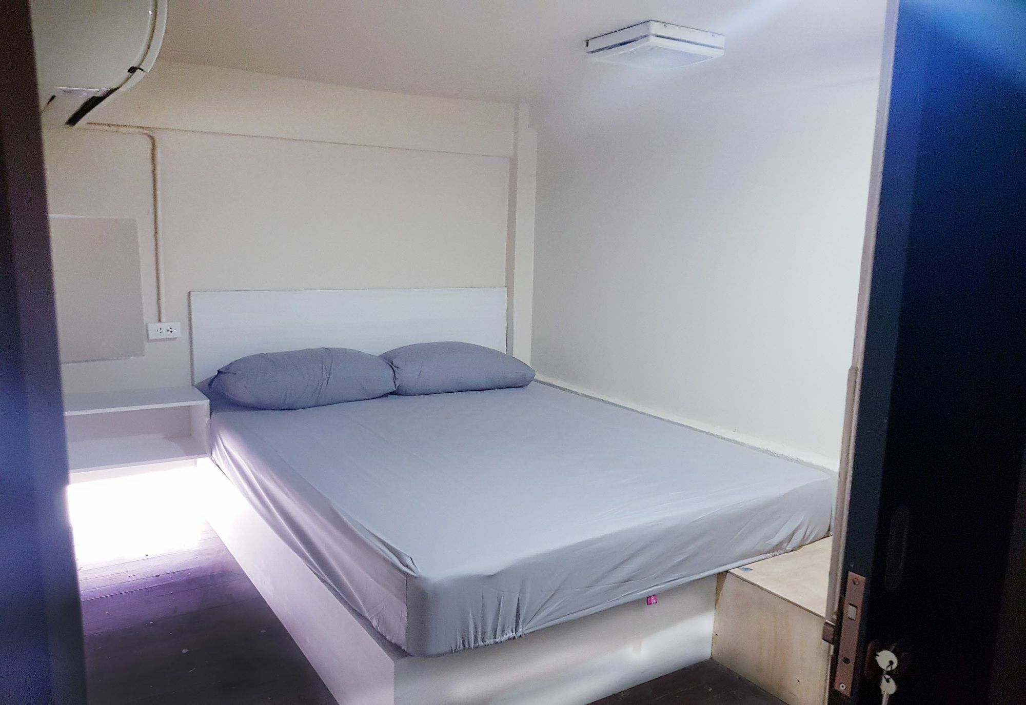 Bed Bike Hostel Чиангмай Экстерьер фото