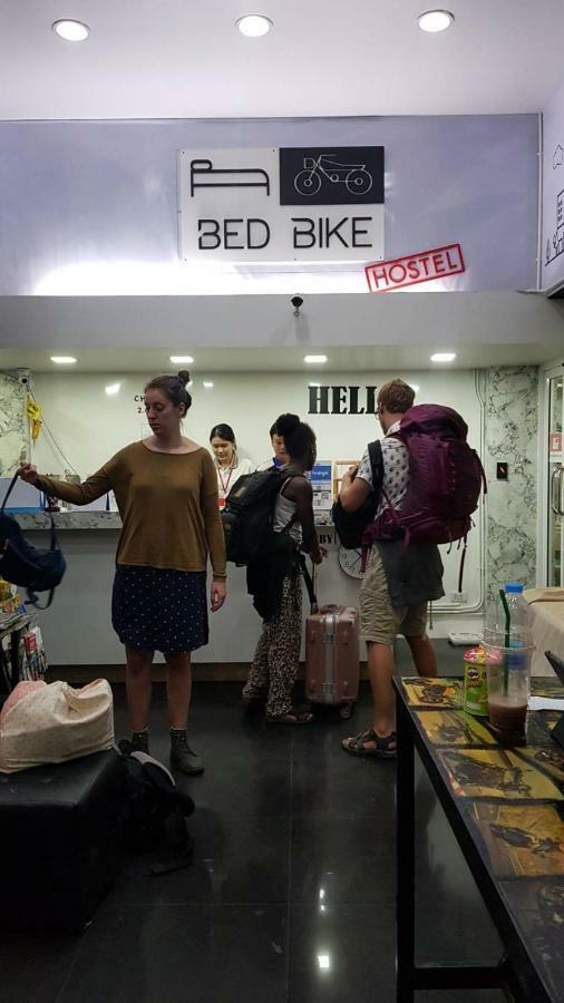 Bed Bike Hostel Чиангмай Экстерьер фото